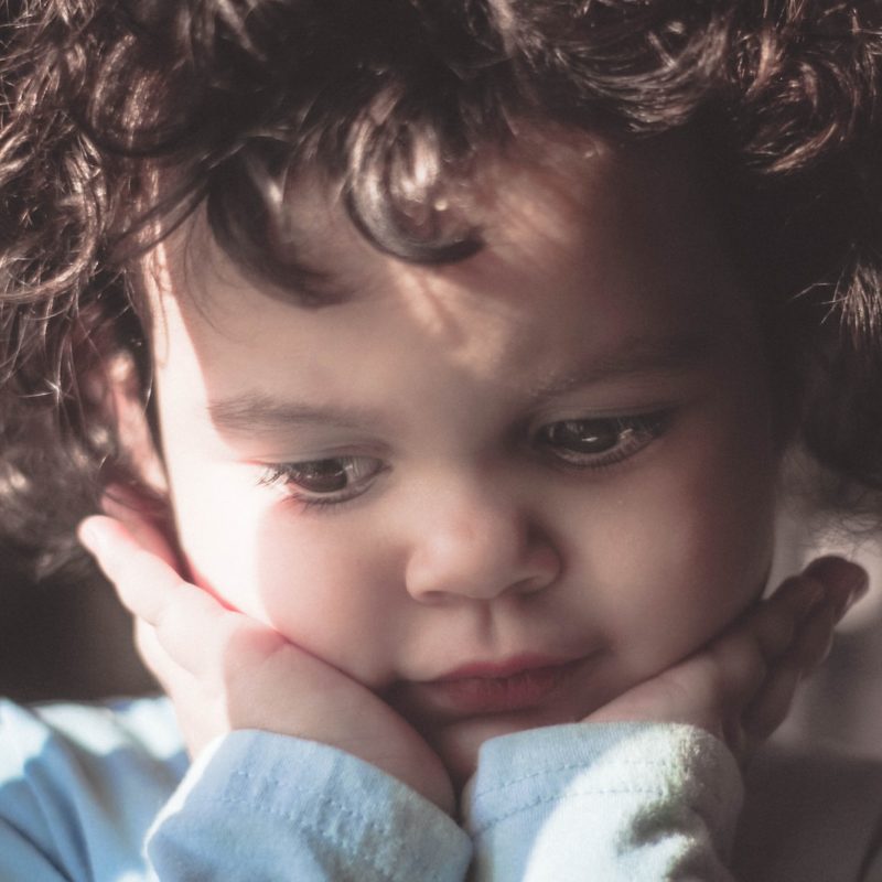 close-up photography of girl during daytime