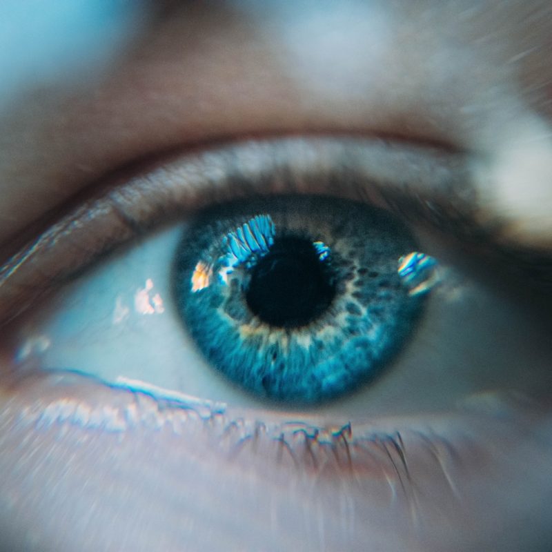 blue eye photo